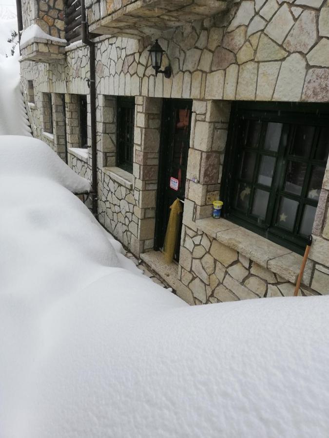 Vila House On The Mountain Eptálofos Exteriér fotografie